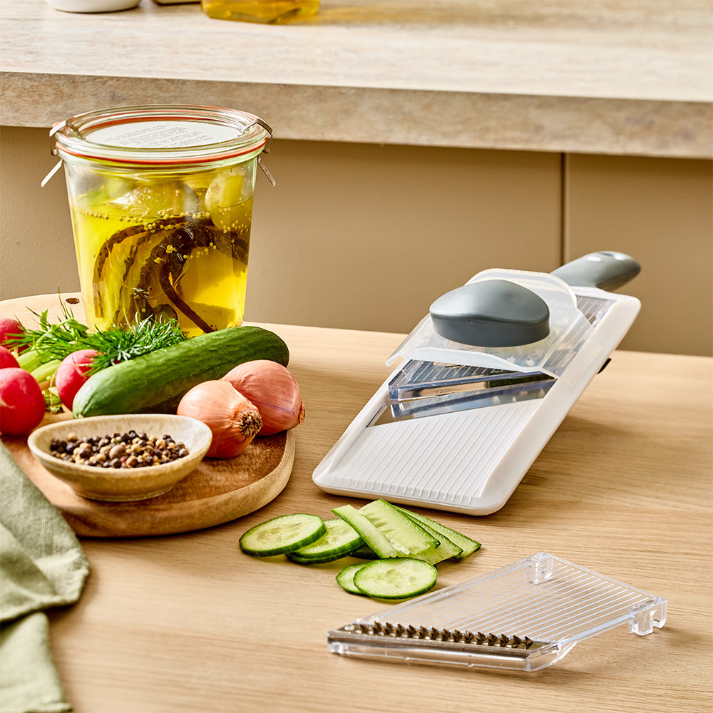 Baccarat Prepare Hand Mandoline Slicer