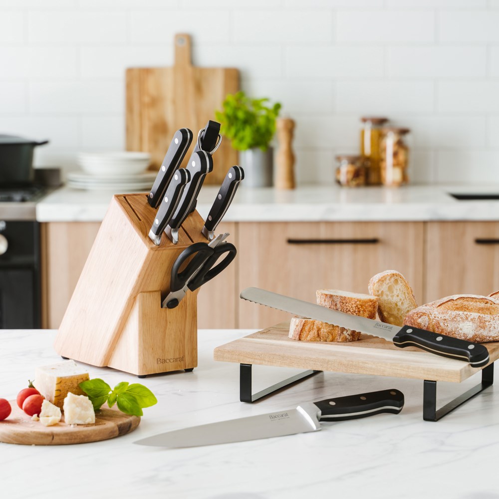 set of kitchen knives and scissors featuring sleek shiny blades and black handles - Baccarat Sabre