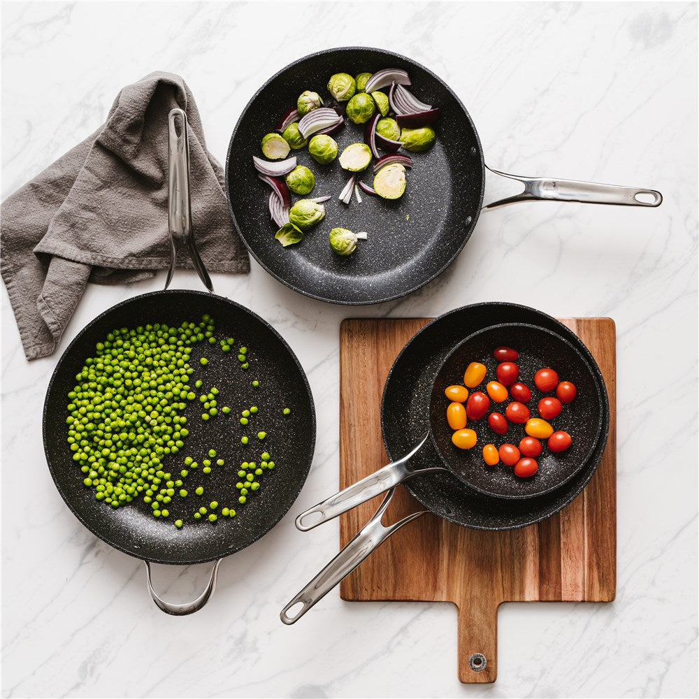 Sharp stainless steel blade with a comfortable grip ideal for precision slicing - Baccarat