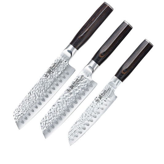 A decorative box with 3-piece knives featuring silver blades and dark handles - Baccarat damashiro