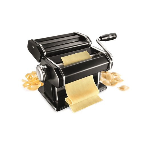 Black pasta maker with manual crank handle and shiny metallic rollers black pasta maker - Baccarat 