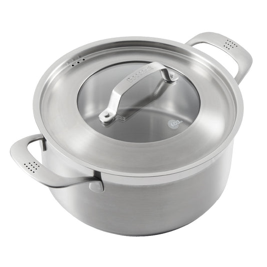 Shiny silver pot with a lid featuring a sleek handle design stainless steel saucepan 20cm - Baccarat